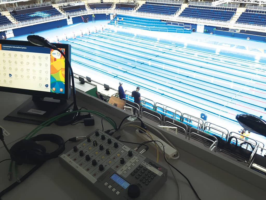 Inside-Olympic-Aquatics-Centre-pichi